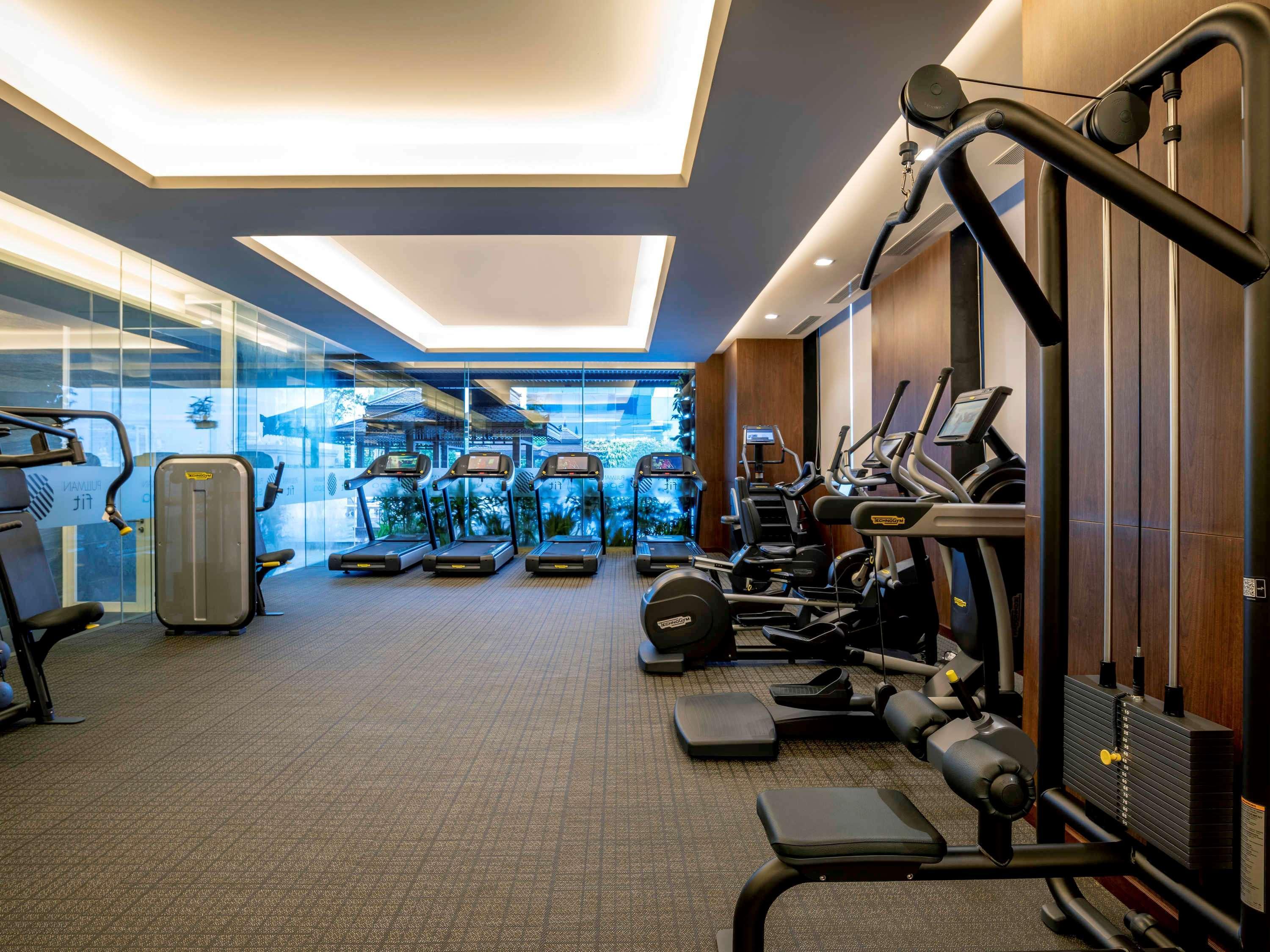 Pullman Yangon Centrepoint Otel Dış mekan fotoğraf