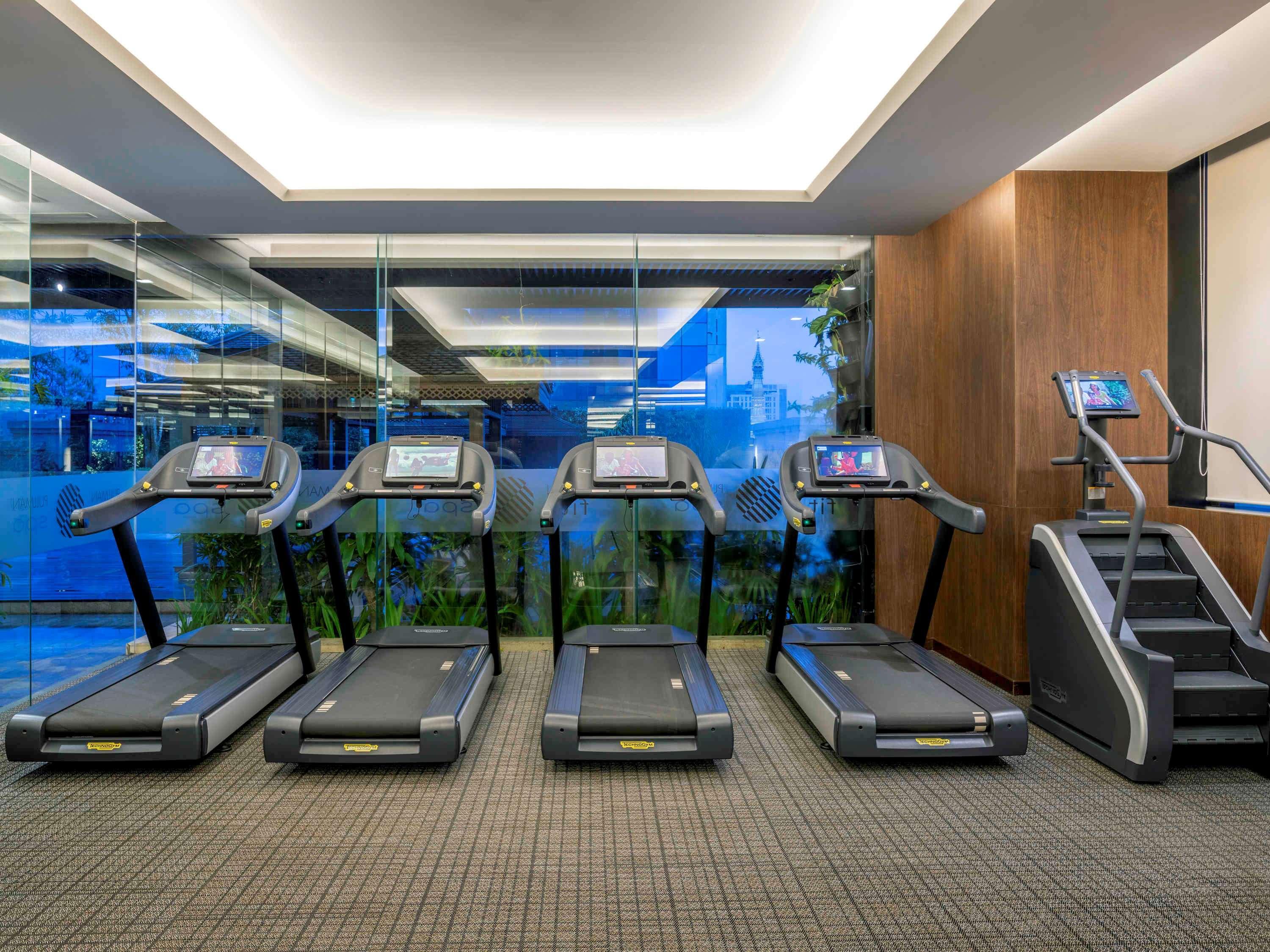 Pullman Yangon Centrepoint Otel Dış mekan fotoğraf